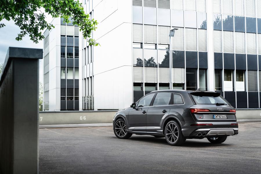  Audi SQ7 TFSI (4M) 2020 года  (WW) (фото 22 из 45)